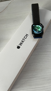 Apple Watch SE 40 мм (1 фото из 3)