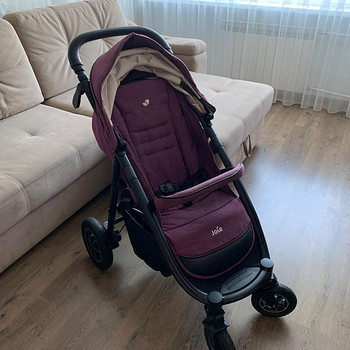 Продам прогулочную коляску Joie Mytrax