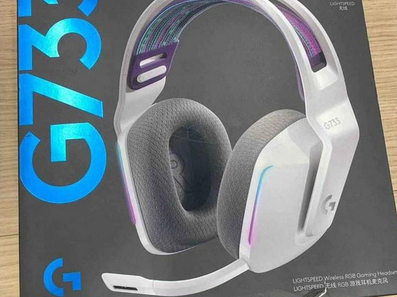 Logitech G 733