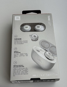 JBL Tune 120 TWS Black / White (6 фото из 8)
