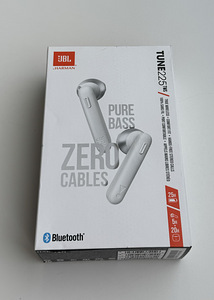 JBL TUNE 225 TWS White (1 фото из 4)