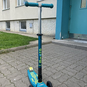 Продам самокат в хорошем состоянии!