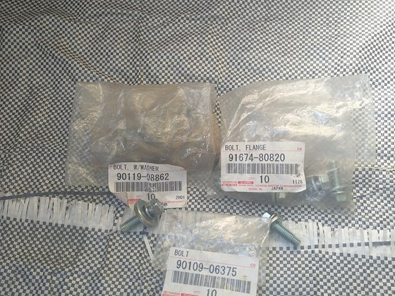 Toyota Lexus 90109-06375 90119-08862 91674-80820