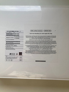 [UUS] Macbook Air 13" 256GB/8GB (2022) Hõbe, SWE (3 foto / 3)