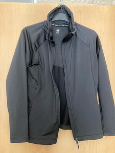 Продам свитшот H&M. (3 фото из 3)