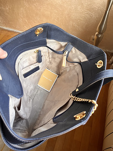 Сумка MICHAEL KORS (4 фото из 4)