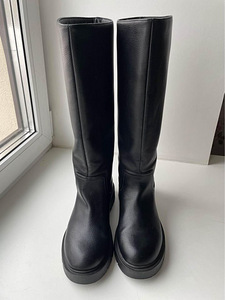 UNIQLO saapad, suurus 38, 24 cm (2 foto / 6)