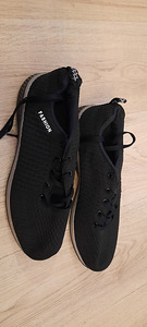 Новые кроссовки р 45 (3 фото из 5)