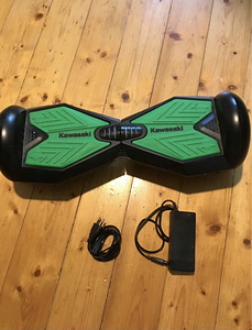Kawasaki KX Pro 6.5A Hoverboard (1 foto / 2)