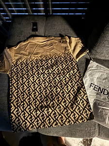 Футболка Fendi L-XL (5 фото из 5)