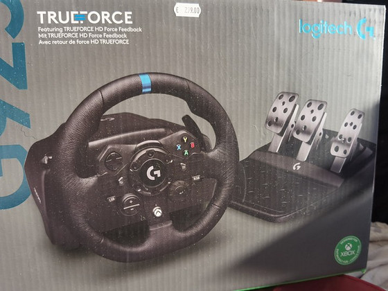 Logitech G923