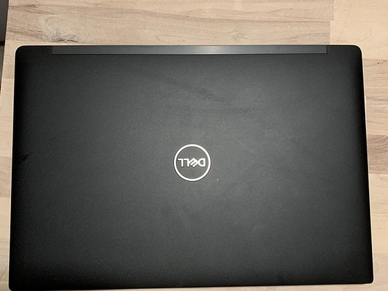 Dell Latitude 7390