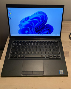 Dell Latitude 7390 (7 фото из 7)