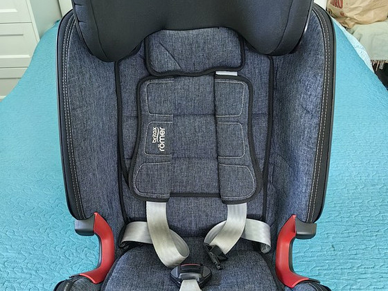 Römer britax Advanso fix