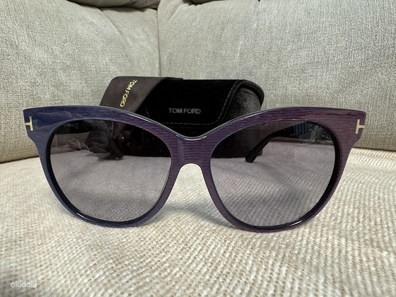 Päikeseprillid Tom Ford Saskia TF330 82b