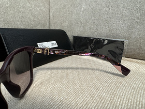 Päikeseprillid Furla SFU468 (4 foto / 5)