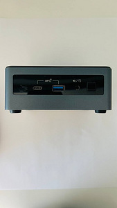 Intel NUC (1 фото из 3)