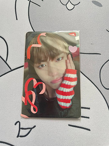 BTS WINGS YOU NEVER WALK ALONE KPOP [RIGHT Ver.] (6 foto / 7)