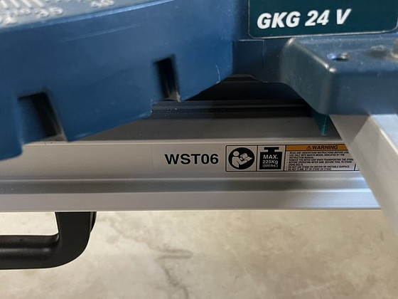 Лобзик BOSCH GKG 24 В