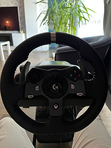 Rallitooli komplekt (Logitech sõidukomplekt) Xbox (5 foto / 7)