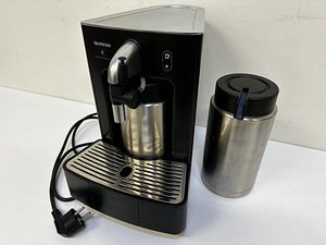 Вспениватель молока CS20 Nespresso PRO (1 фото из 10)