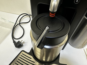 Вспениватель молока CS20 Nespresso PRO (7 фото из 10)