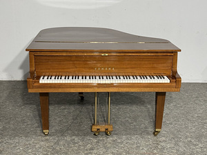 Yamaha (2 foto / 9)