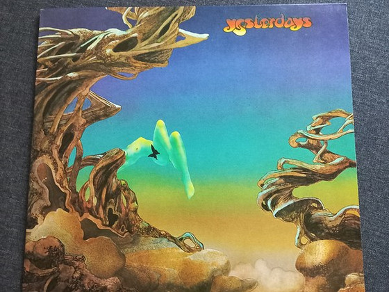 YES "YESTERDAYS" USA