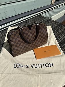 Сумка Louis Vuitton Kensington (1 фото из 10)