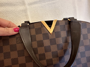 Сумка Louis Vuitton Kensington (5 фото из 10)