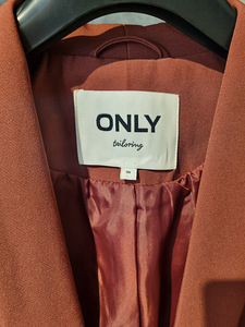 Only (2 foto / 2)