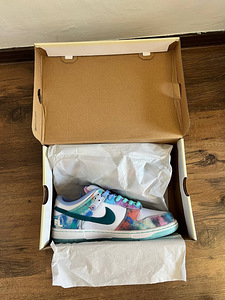 Nike SB Dunk Low Futura Laboratories Bleached Aqua (6 foto / 7)