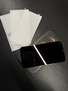 iPhone 12 Pro Max 256 Gold (4 foto / 4)