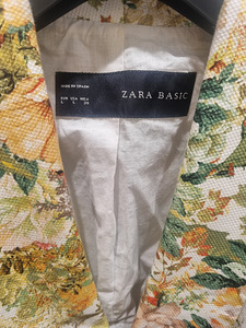 Пиджак Zara (2 фото из 2)
