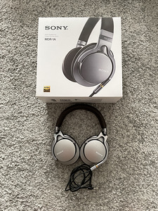 Kõrvaklapid Sony MDR-1A (1 foto / 3)