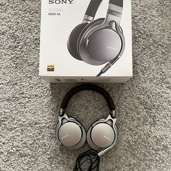 Kõrvaklapid Sony MDR-1A