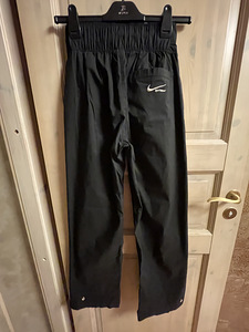 Штаны Nike (2 фото из 5)