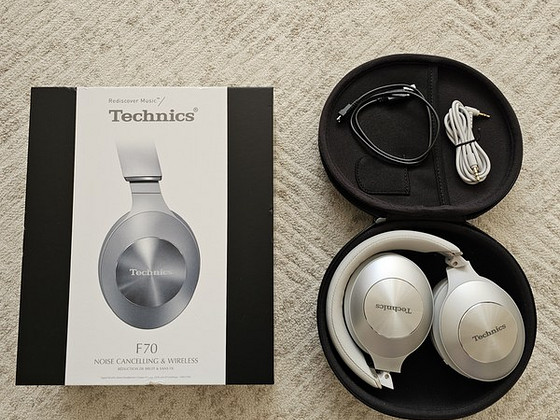 Technics F70 ANC