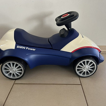 BMW игрушечная машина