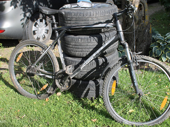 Jalgratas GT AVALANCHE 3,0