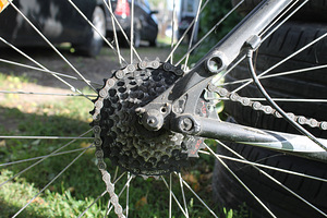 Jalgratas GT AVALANCHE 3,0 (2 foto / 2)