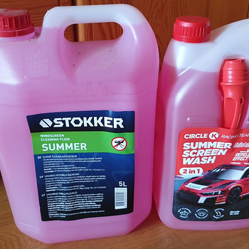 Suvine klaasipesuvedelik 2 tk (9 L)