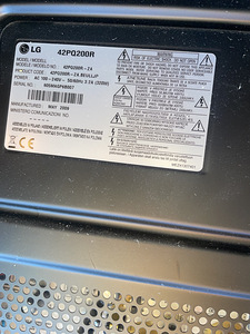 Telekat LG 42PQ200R. (2 фото из 5)