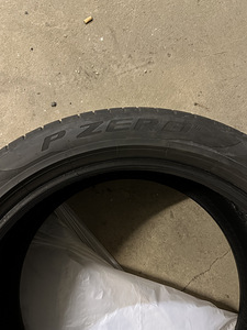 Pirelli p Zero 245/45 r20 275/40 r20 (2 foto / 4)