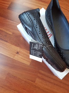 Nahast kingad Alpina (7 foto / 7)