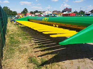 Жниварка соняшникова безрядкова Raptor 8.2 (1 фото из 8)