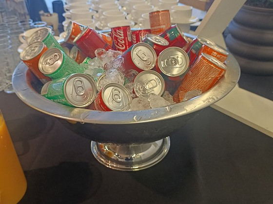 Kauss, jäämahuti, pudelite jahutamiseks