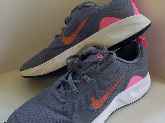 Nike tossud 39