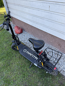Elektriline tõukeratas (1 foto / 2)