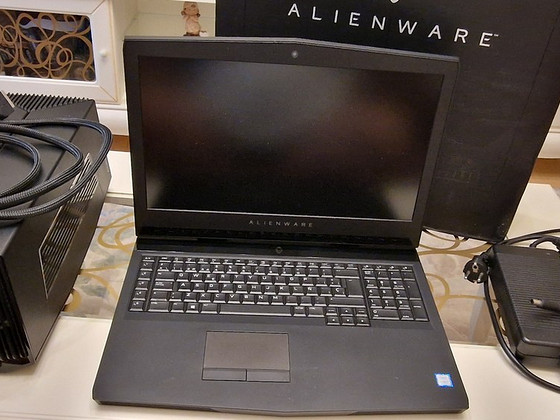 Alienware 17 R4 — i7 7820HK,GeForce GTX 1080